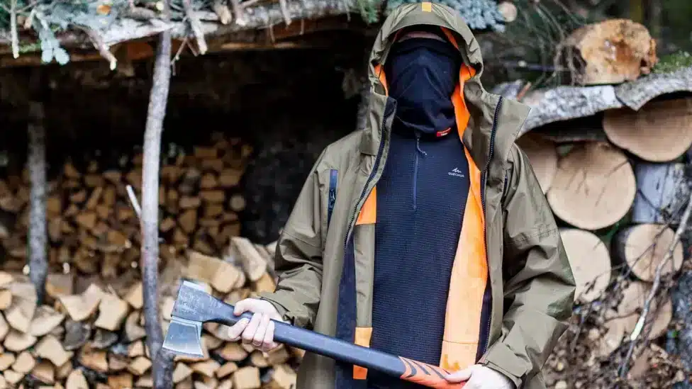 Hiding from Putin’s call-up by living off-grid in a freezing forest