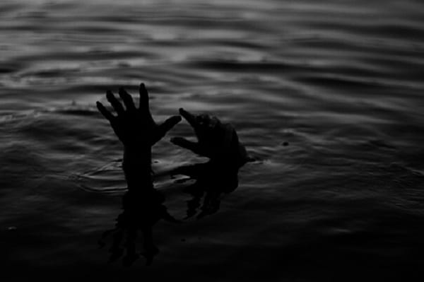 Police investigate drowning of eight children on Volta Lake