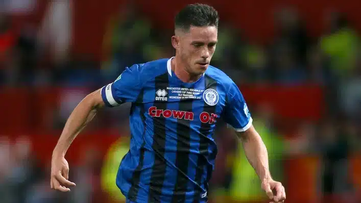 Henderson brace sees Rochdale come from behind to beat Bradford