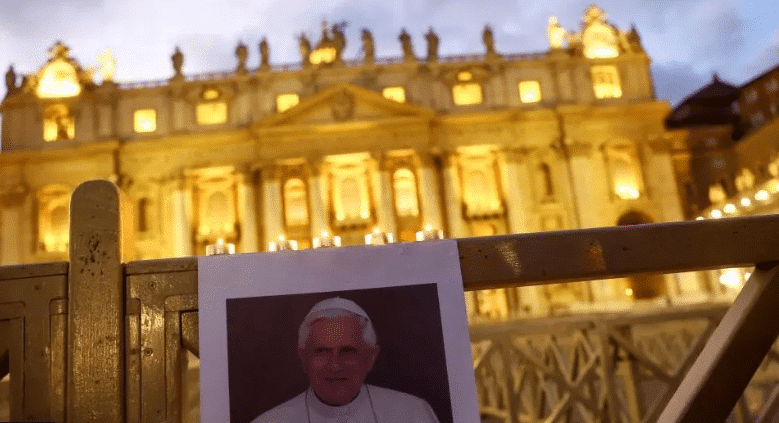 Pope Benedict XVI: Lying in state at the Vatican starts