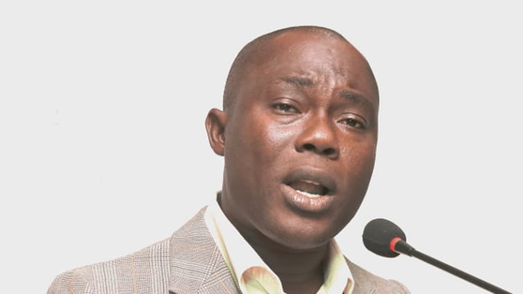 You cannot order a reduction in fees – UG lecturer tells Education Minister