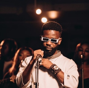 Bisa Kdei hosts fans and top industry players at ‘Original’ album listening party in UK