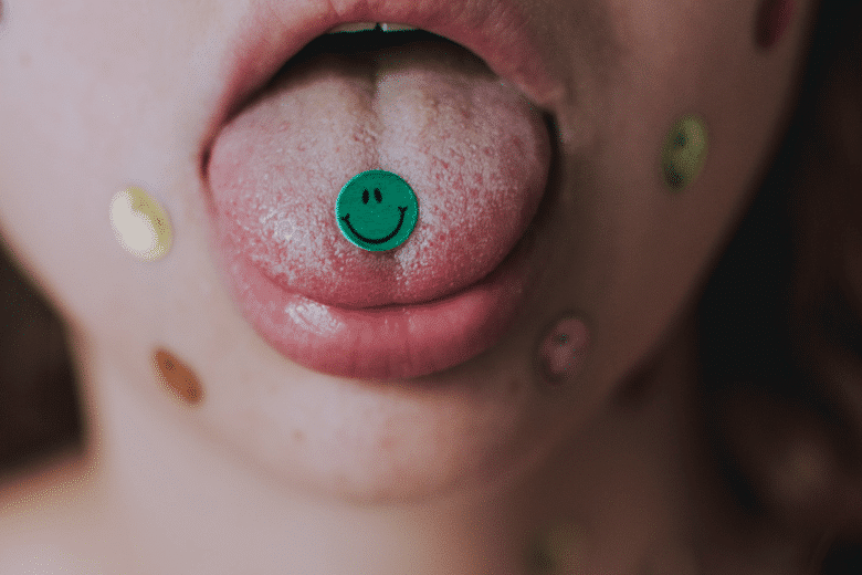 This is how you deal with a burnt mouth or tongue