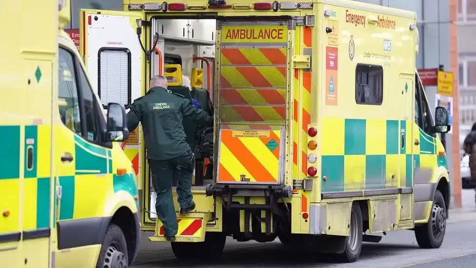 Traffic jams as A&E sees a record number of ambulances