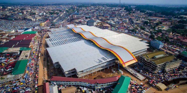 Kejetia market traders shut shops over GH₵5m ECG debt