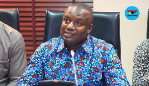 Rise in utility costs will make Ghanaians’ lives even worse – Jinapor predicts