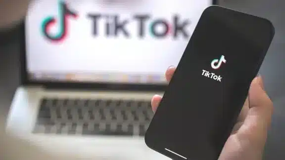 Why experts worry TikTok could add to mental health crisis among US teens