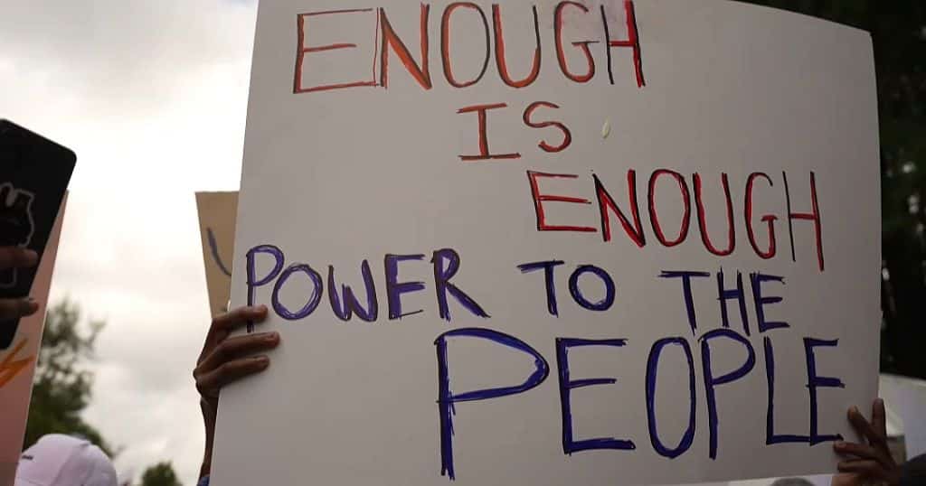 South Africa: Group protests against loadshedding at Eskom’s headquarters