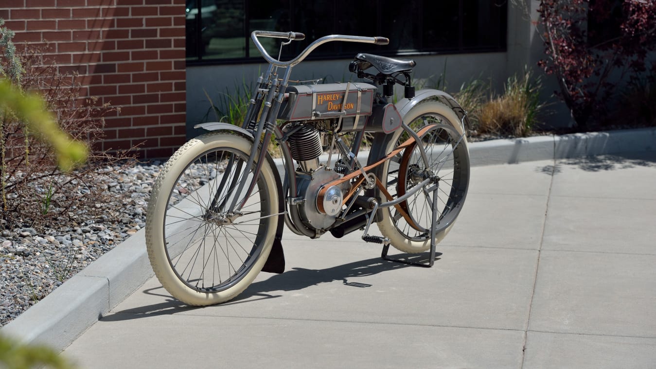 Older Harley-Davidson sold for record-breaking $935,000