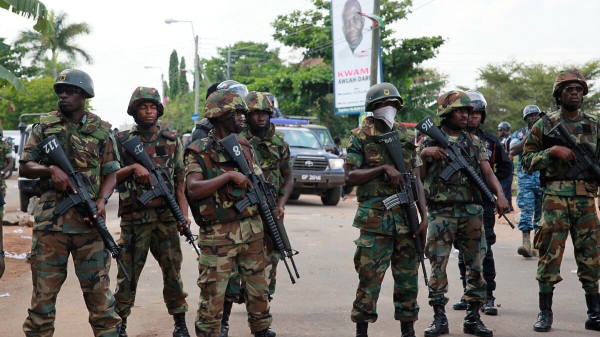 UN peacekeeper convoy hit by blast in central Mali