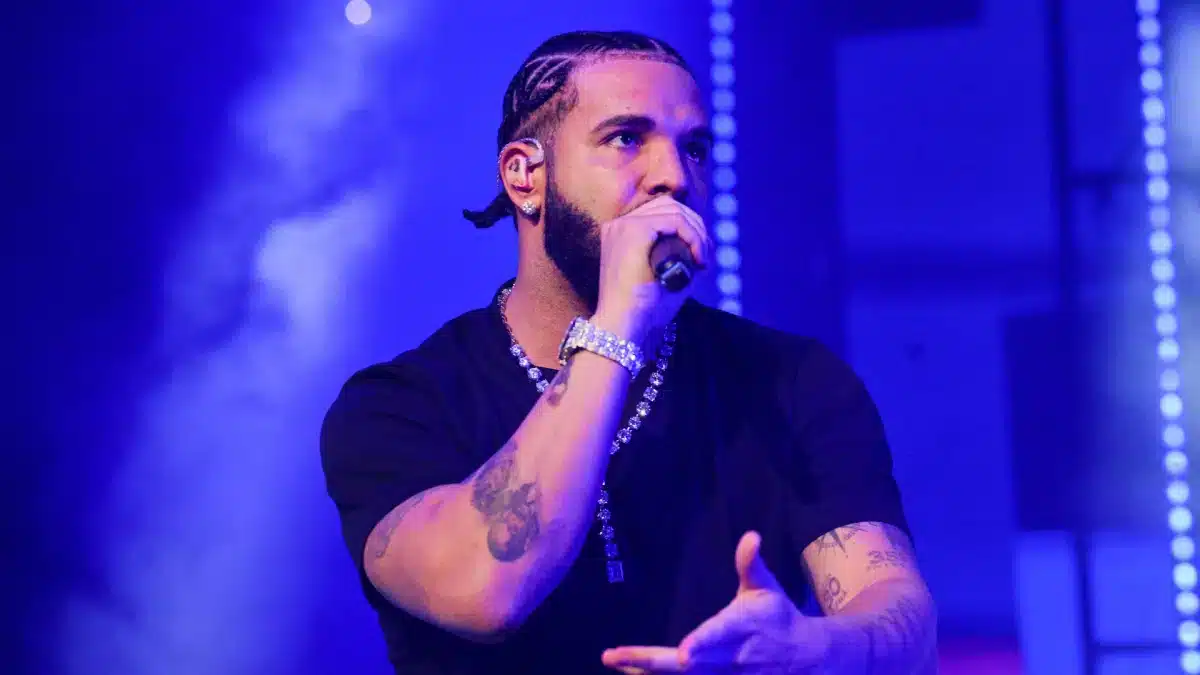 I regret talking about my ex-girlfriend – Drake