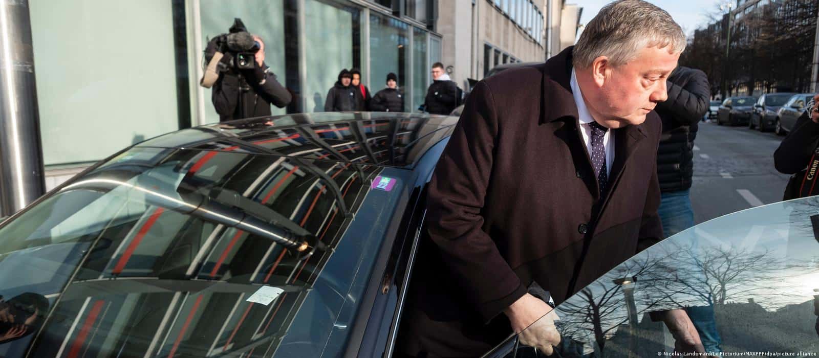 Two EU legislators apprehended in Qatar bribery investigation