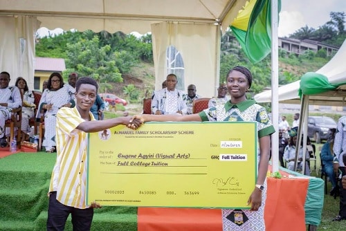 4 brilliant immediate past graduates of Tarkwa SHS awarded scholarships