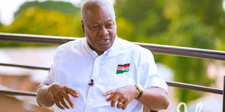 Mahama formally declares presidential ambition