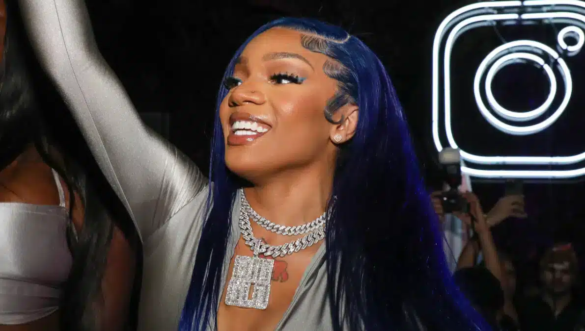 GloRilla gets mad at fan who threw jacket at her during show