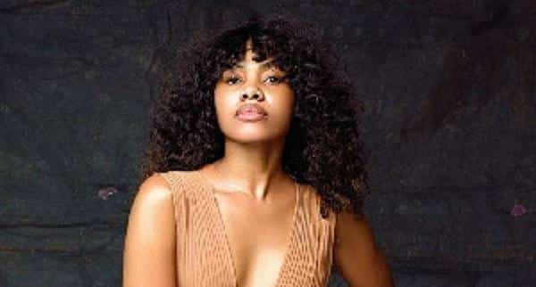 Real man will never get you a Valentines gift – Women told