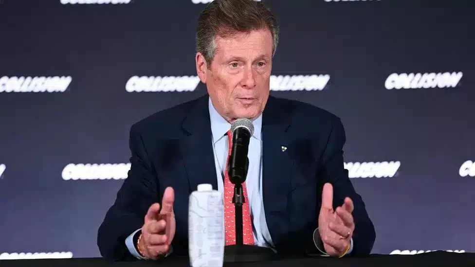 John Tory: Toronto mayor resigns after admitting affair with ex-staffer