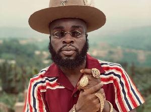Using big words in my songs a treasure; dig for their meaning –  M.anifest tells Ghanaians
