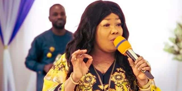 ‘I get violent when in the spirit’ – Nana Agradaa threatens to slap junior pastor