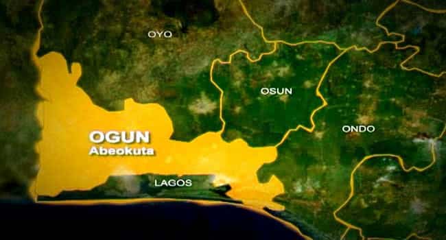 Banks at Ogun set on fire over naira shortage