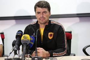 Manager of Angola praises Chris Hughton as the new coach of the Black Stars