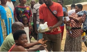 NDC Primaries: Residents in Guan donate cash for Dumelo’s filing fee