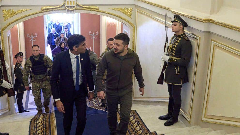 Ukrainian Zelenskyy to meet UK PM Sunak for the first time during wartime