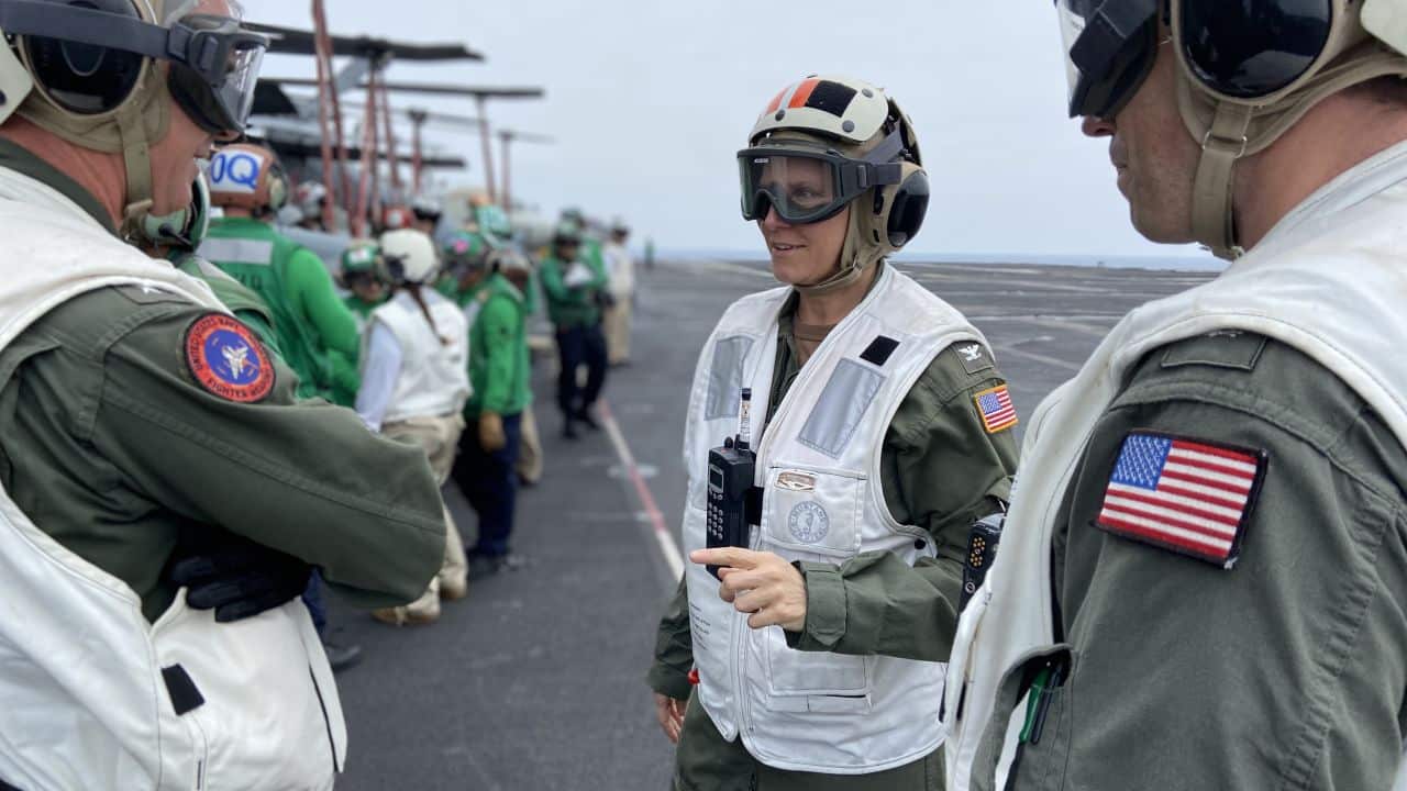 Meet the first female pilot of an American aircraft