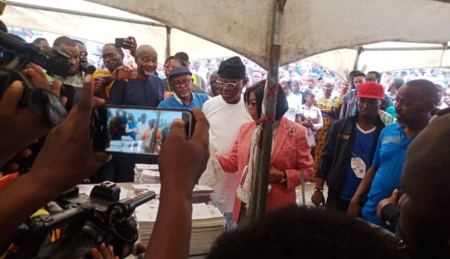Nigeria election 2023: Faculty BVAS delays Wike, wife from voting