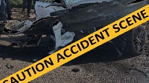 Driver dead after accident at Apemanim