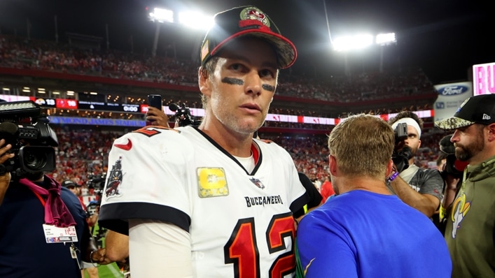 NFL great Brady announces retirement