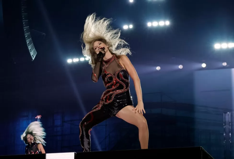 Ticketmaster apologizes for Taylor Swift tour sales fiasco