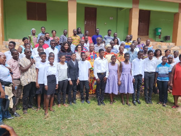 Four students from Adenkrebi M/A benefit from Berekuso Chief’s Education Fund