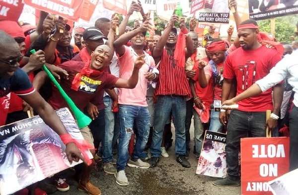 Address our locked-up investment in 2023 SONA – Menzgold customers to Akufo-Addo