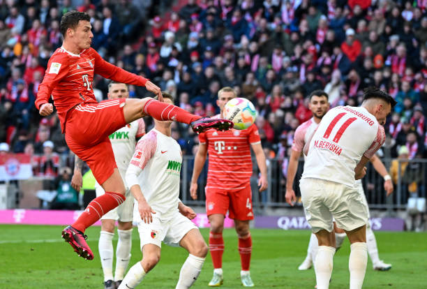 Ben Havard redesigns Bundesliga logo with wonderful strike against Augsburg