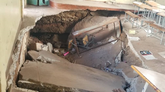 Classroom in Zimbabwe collapses into sinkhole