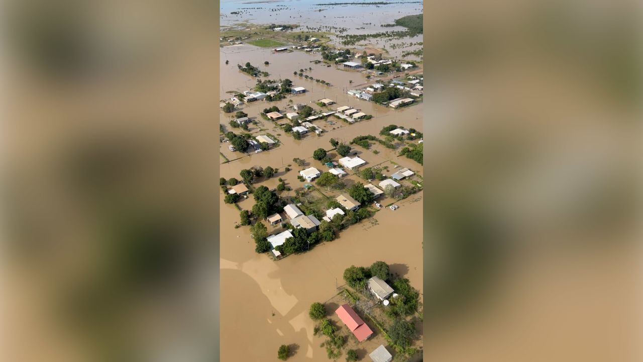Australians are advised to stay away from waters with crocodiles