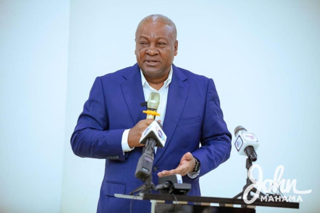 Mahama insists on using 60 ministers to manage the economy
