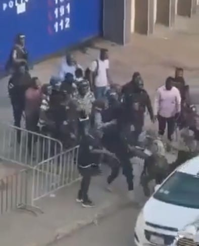 Video: Police officers and soldiers clash at Accra Central