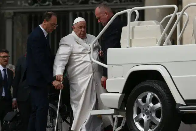 Pope Francis undergoes check-ups in a hospital
