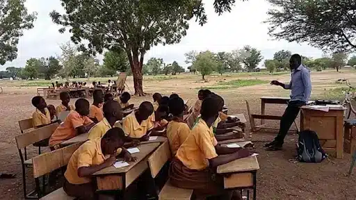 Poor performance in public schools due to inadequate infrastructure