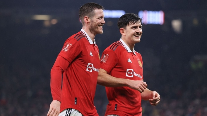 Maguire, Weghorst entreated to keep improving