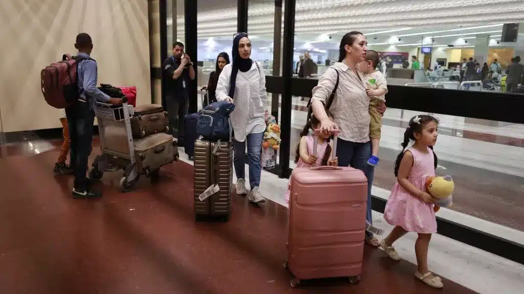 AU requests aid for civilians escaping war in Sudan