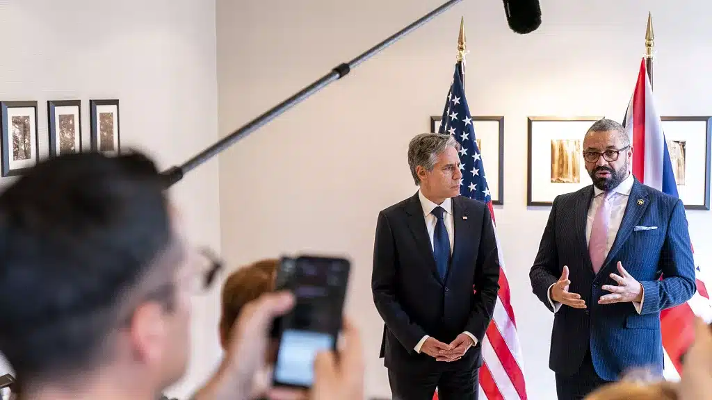 Sudan: Blinken calls for immediate end to hostilities