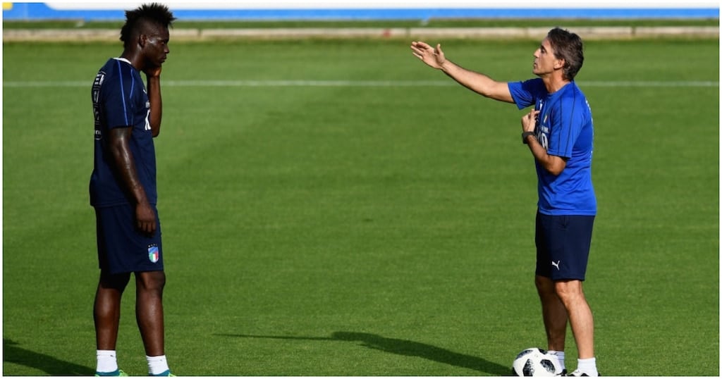 Mario Balotelli hits back at Roberto Mancini in enigmatic comments