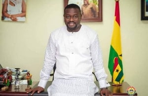 Annoh-Dompreh defends Bryan Acheampong; slams ‘hypocritical’ NDC