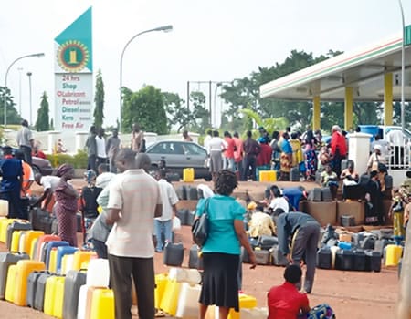 Nigeria: Removal of fuel subsidies suspended