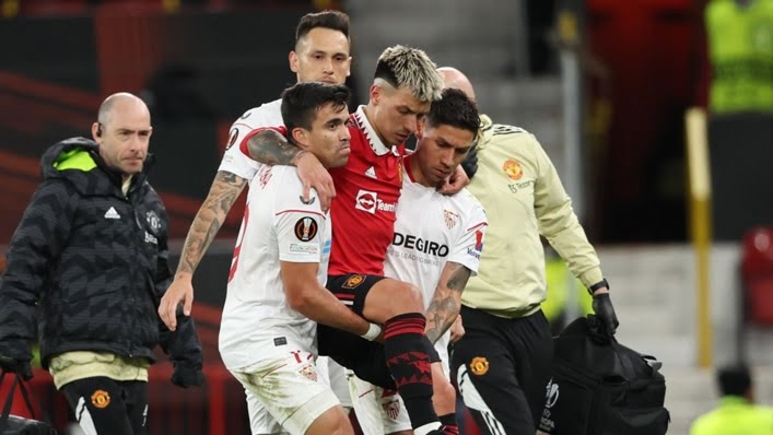 Martinez out for the season due to his injury while Varane absent for ‘a few weeks’