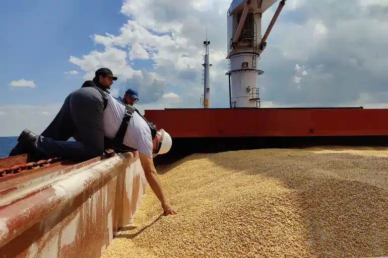 Hungary likely to extend ban on Ukrainian grain importation