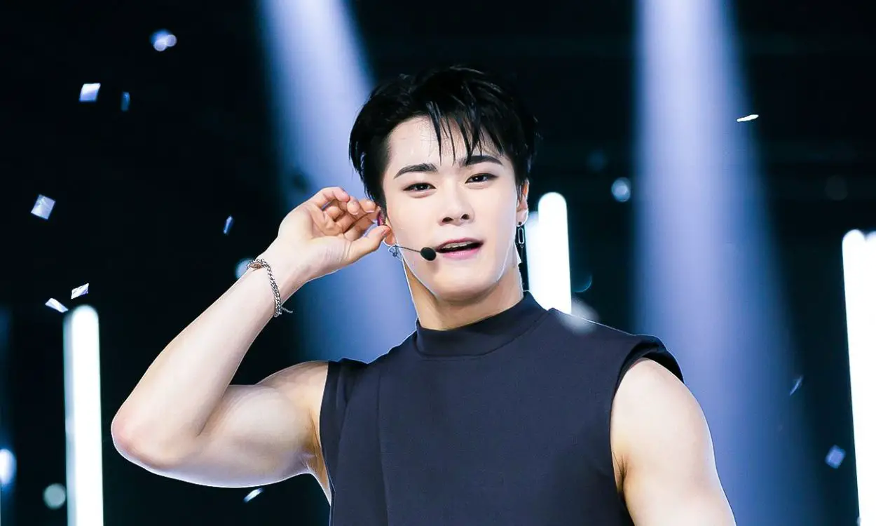 K-pop star, Moonbin, allegedly commits suicide